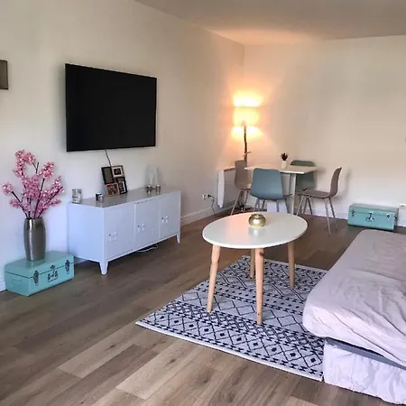 T2 Résidence Privée Avec Piscine *